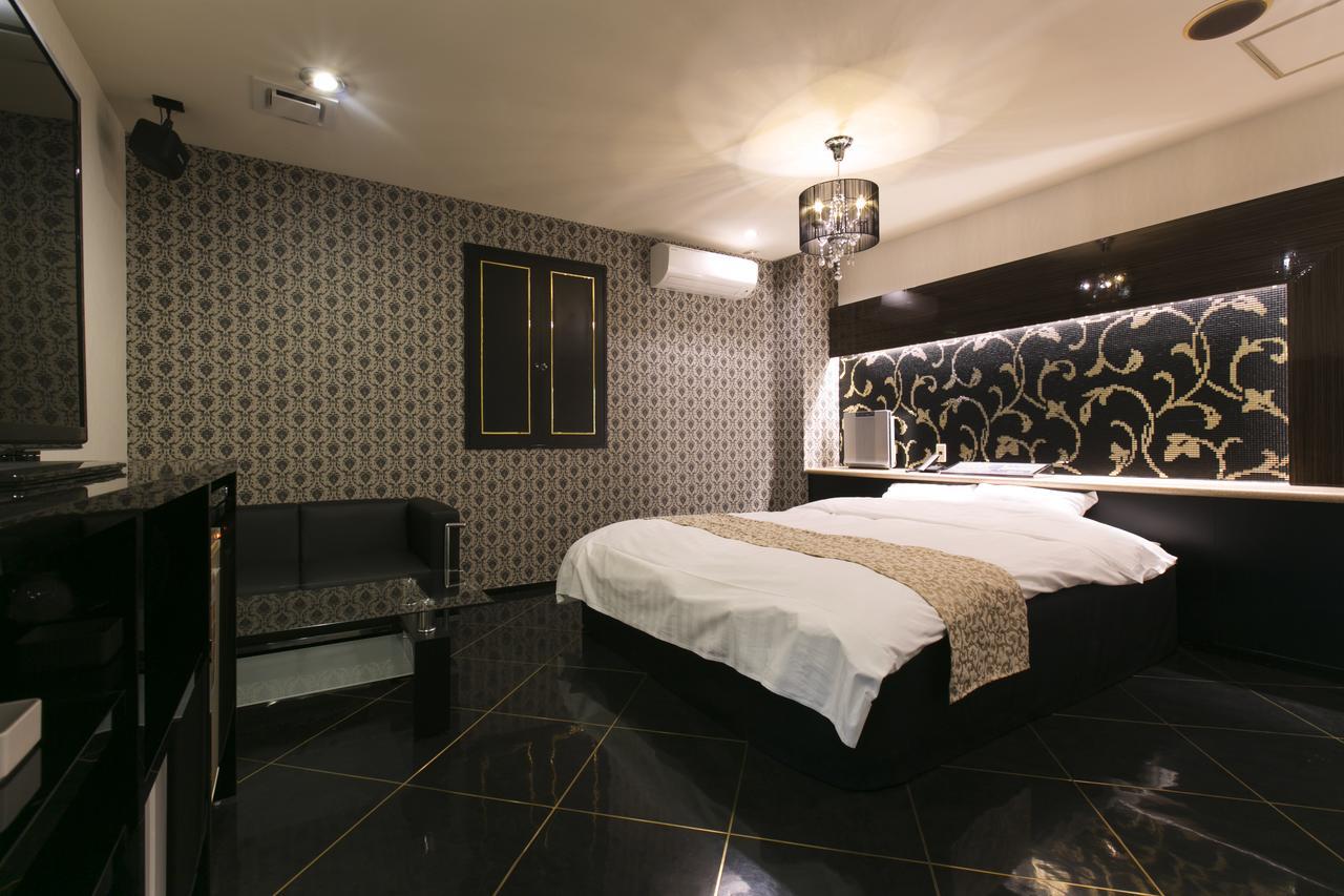 Hotel Atlantis Higashi Osaka (Adults Only) Экстерьер фото